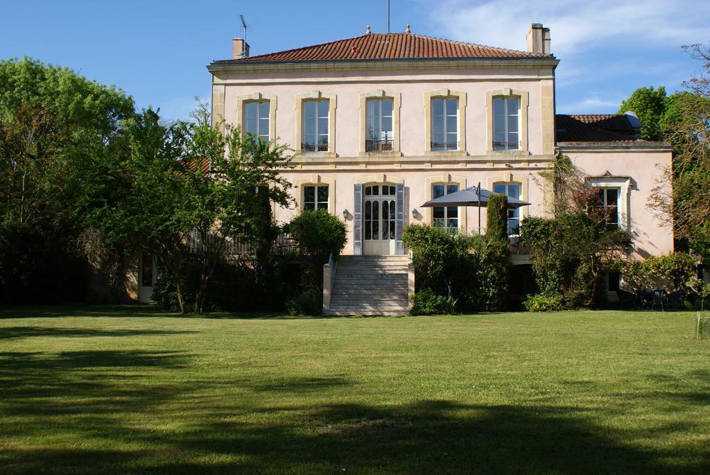Chateau De Grenier Bed and Breakfast Saint-Léger Exterior foto